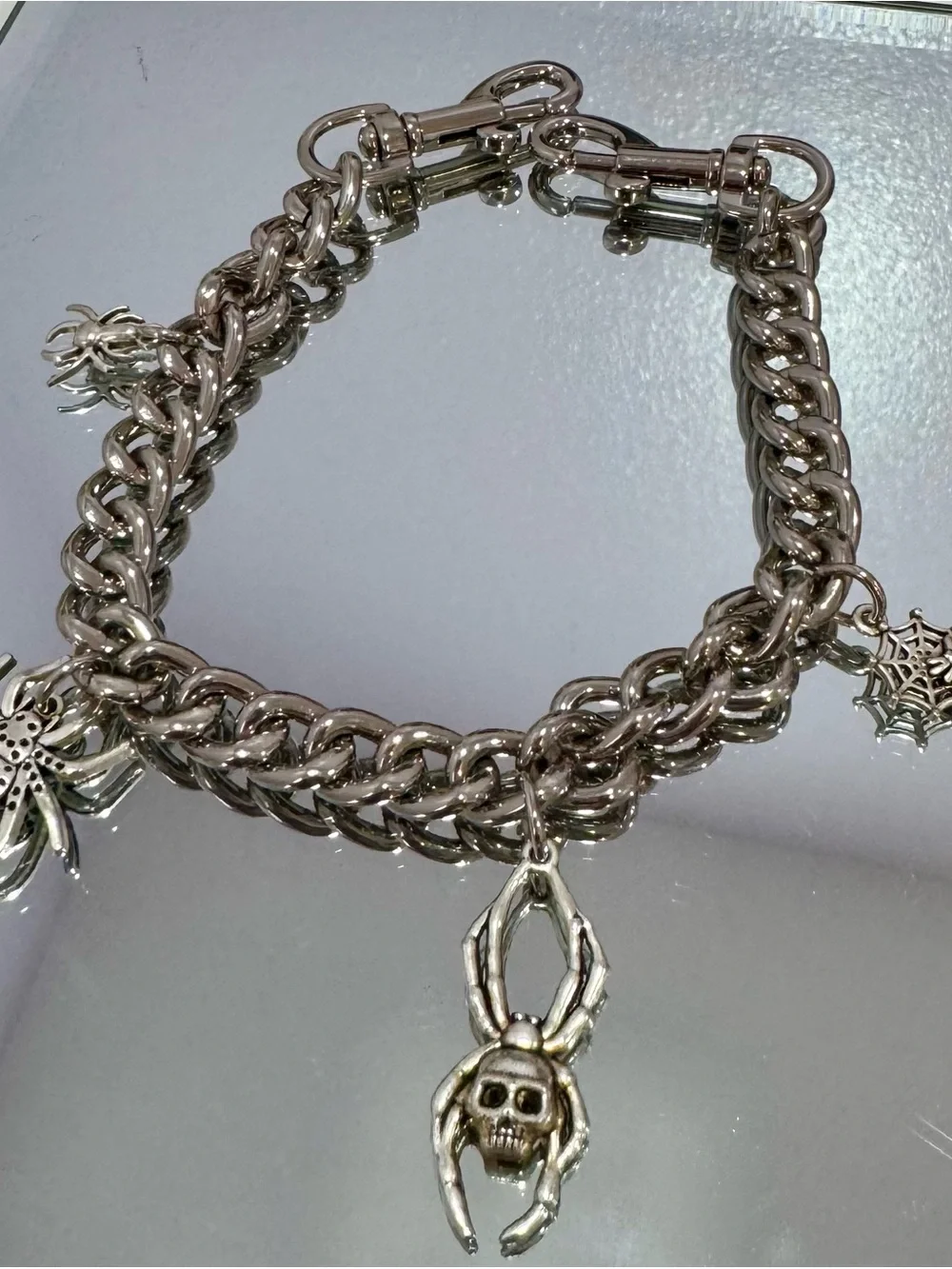 New Silver Spider Bag Chain 18 inches